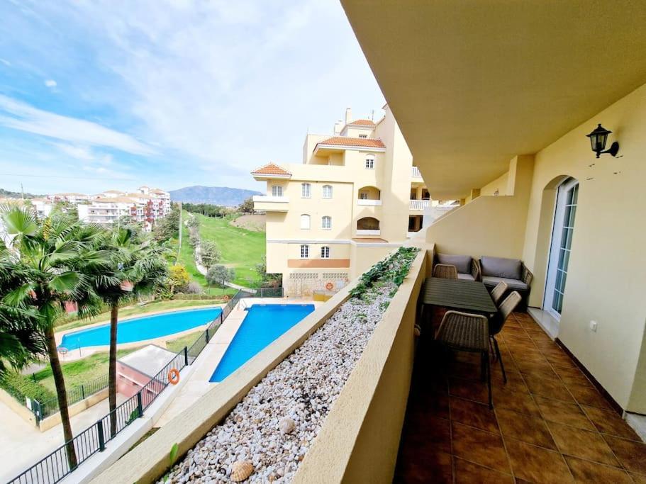 Апартаменты Royal Golf View: 2Br, Pools & Ac Ситио-де-Калаонда Экстерьер фото